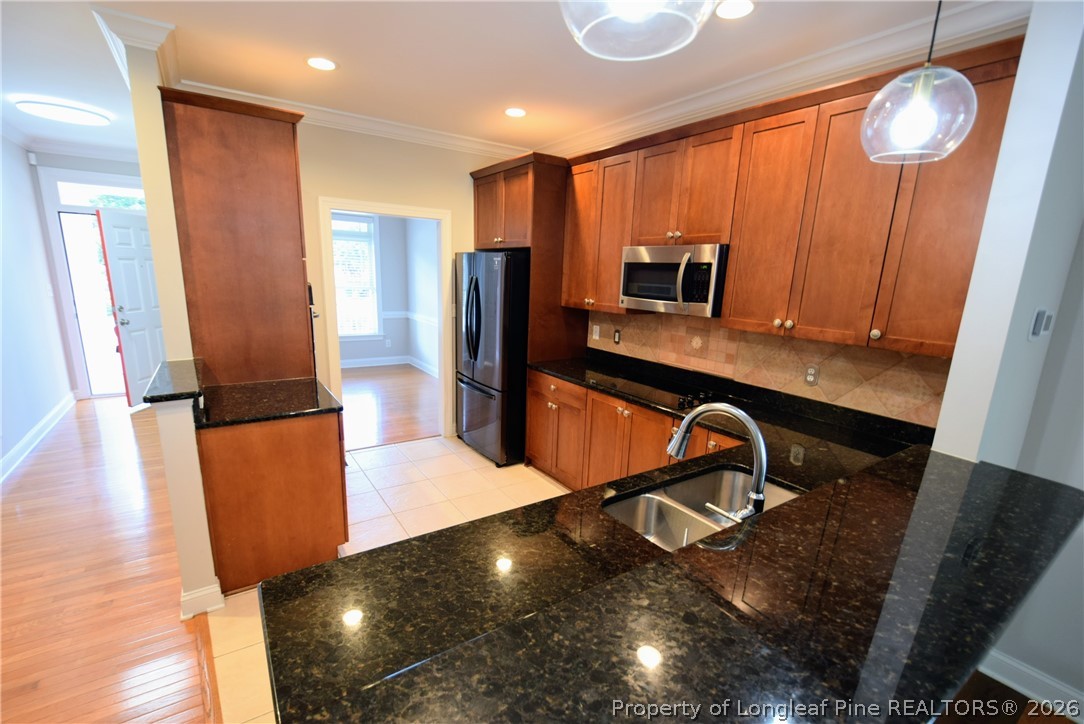 239 Blueridge Road Fayetteville, NC 28303 - Photo 7 of 31