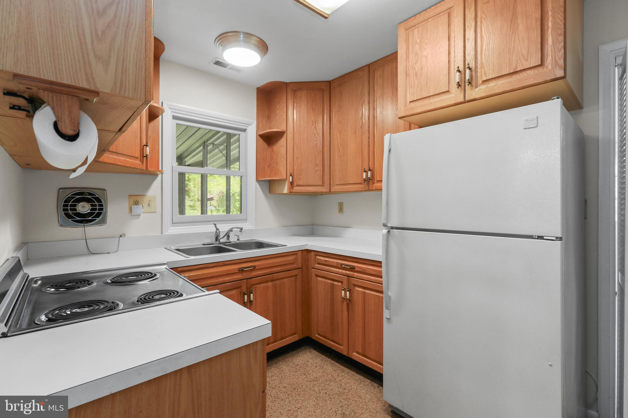 823 Bradley Road Joppa, MD 21085 - Photo 12 of 33 Gallery Image 12