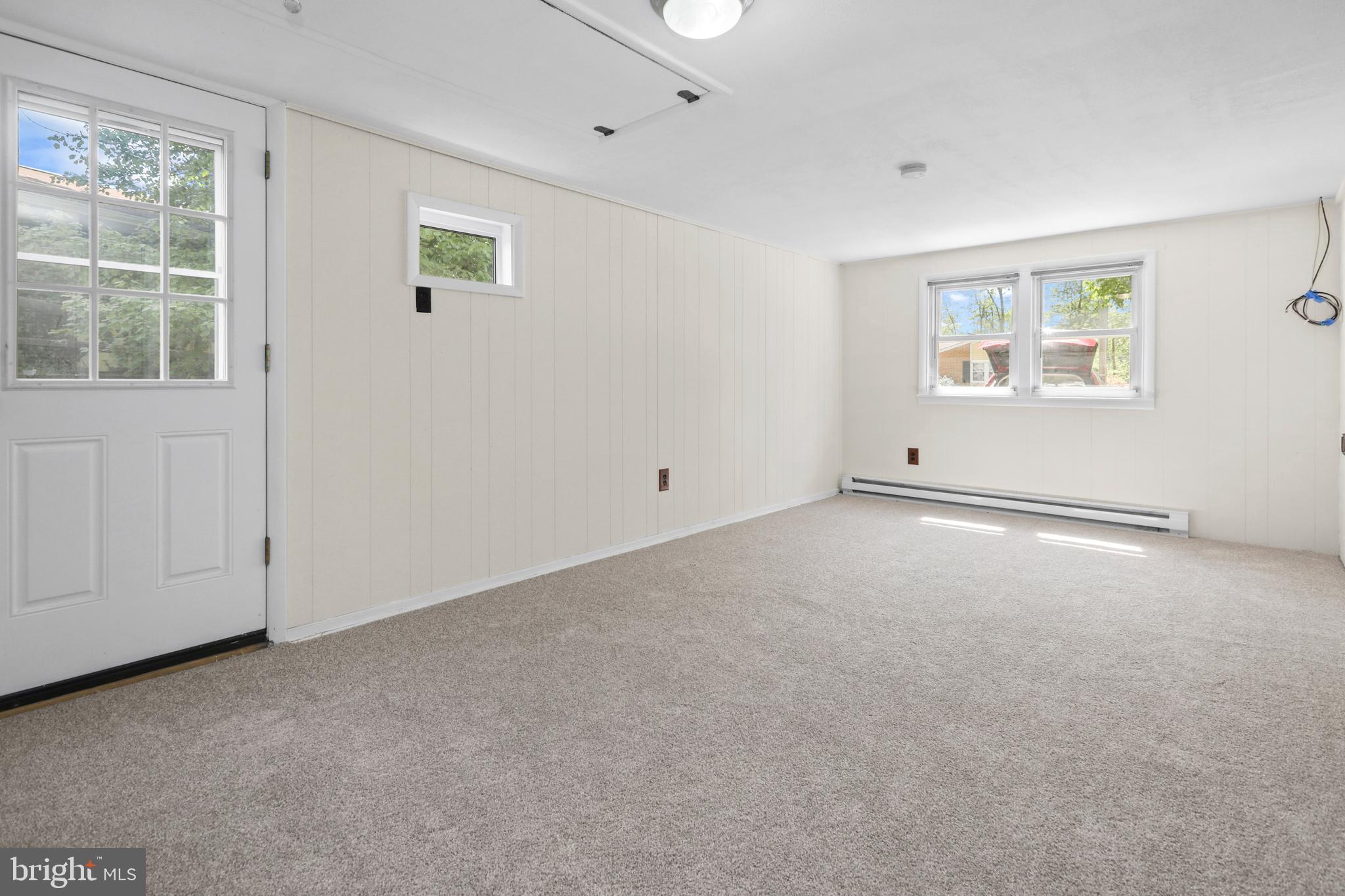823 Bradley Road Joppa, MD 21085 - Photo 15 of 33 Family Room