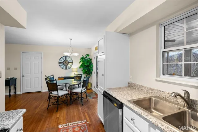 $449,900 | 1355 Lake Sherwood Drive, Marthasville, MO 63357