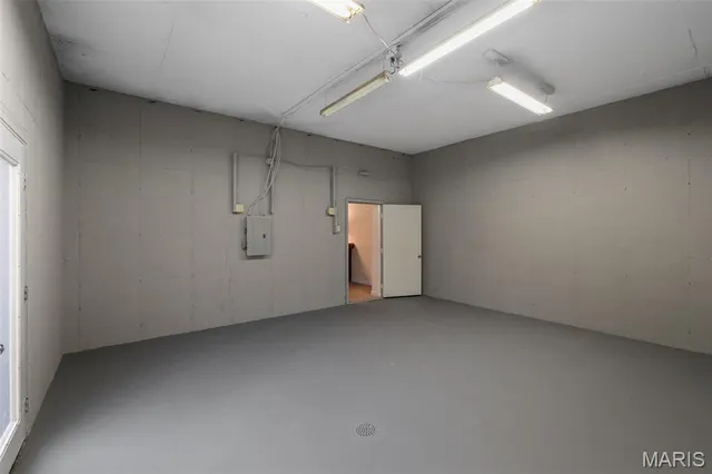 $449,900 | 1355 Lake Sherwood Drive, Marthasville, MO 63357