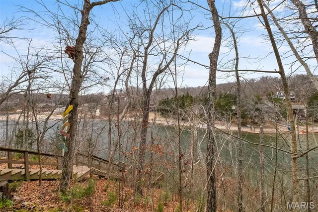 $449,900 | 1355 Lake Sherwood Drive, Marthasville, MO 63357