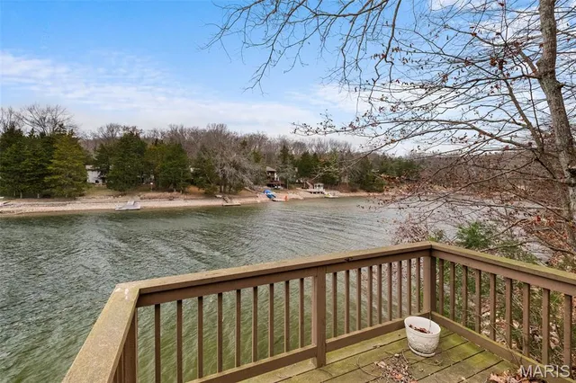 $449,900 | 1355 Lake Sherwood Drive, Marthasville, MO 63357