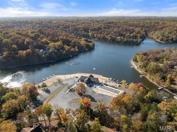 $439,900 | 1355 Lake Sherwood Drive, Marthasville, MO 63357