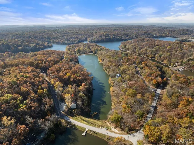 $449,900 | 1355 Lake Sherwood Drive, Marthasville, MO 63357