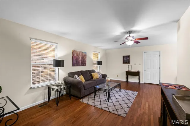 $449,900 | 1355 Lake Sherwood Drive, Marthasville, MO 63357