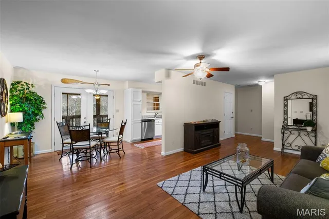 $449,900 | 1355 Lake Sherwood Drive, Marthasville, MO 63357