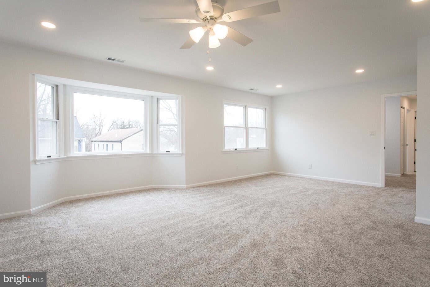 6301 Benhurst Road Baltimore, MD 21209 - Photo 11 of 20 Primary bedroom