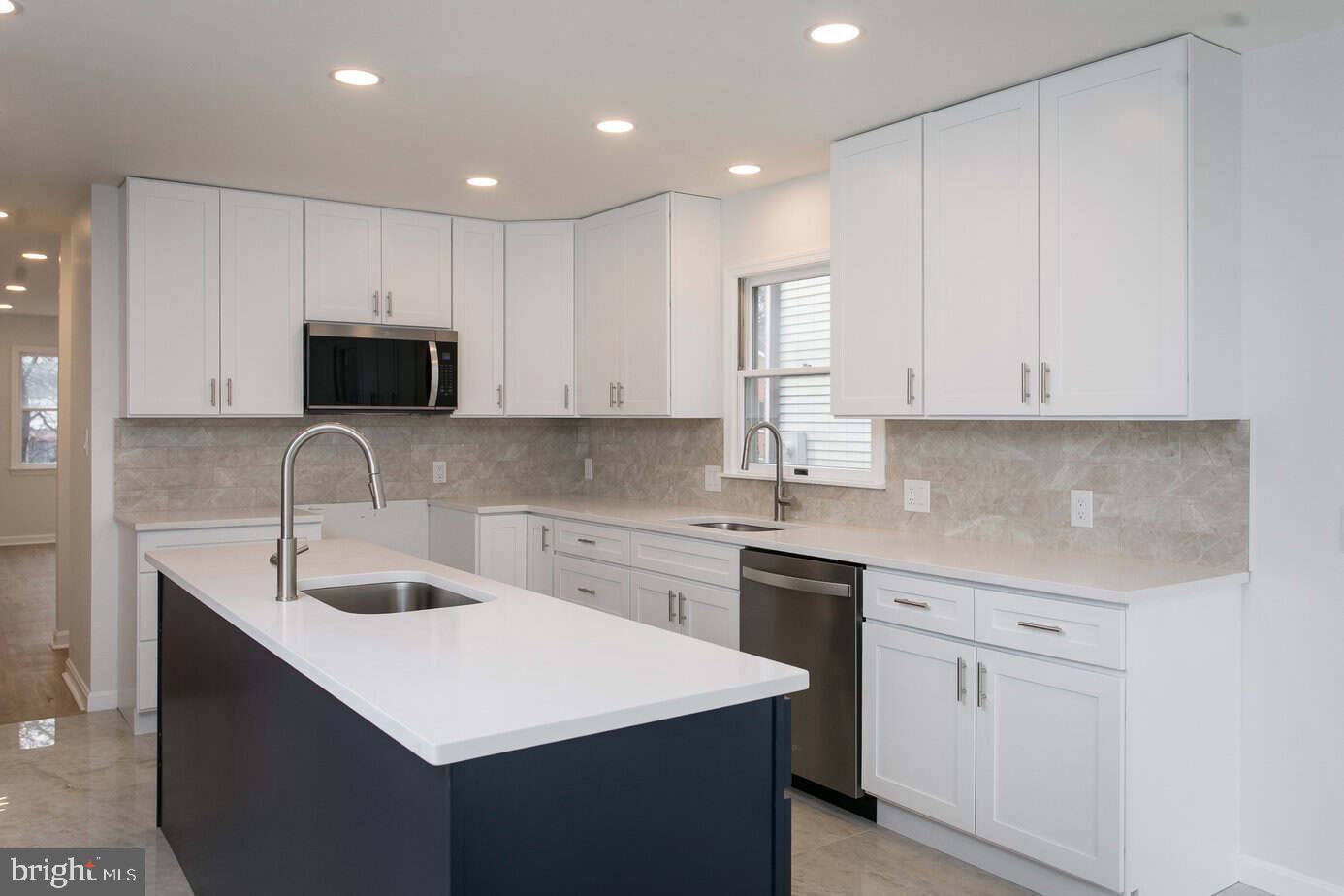 6301 Benhurst Road Baltimore, MD 21209 - Photo 8 of 20 Kitchen