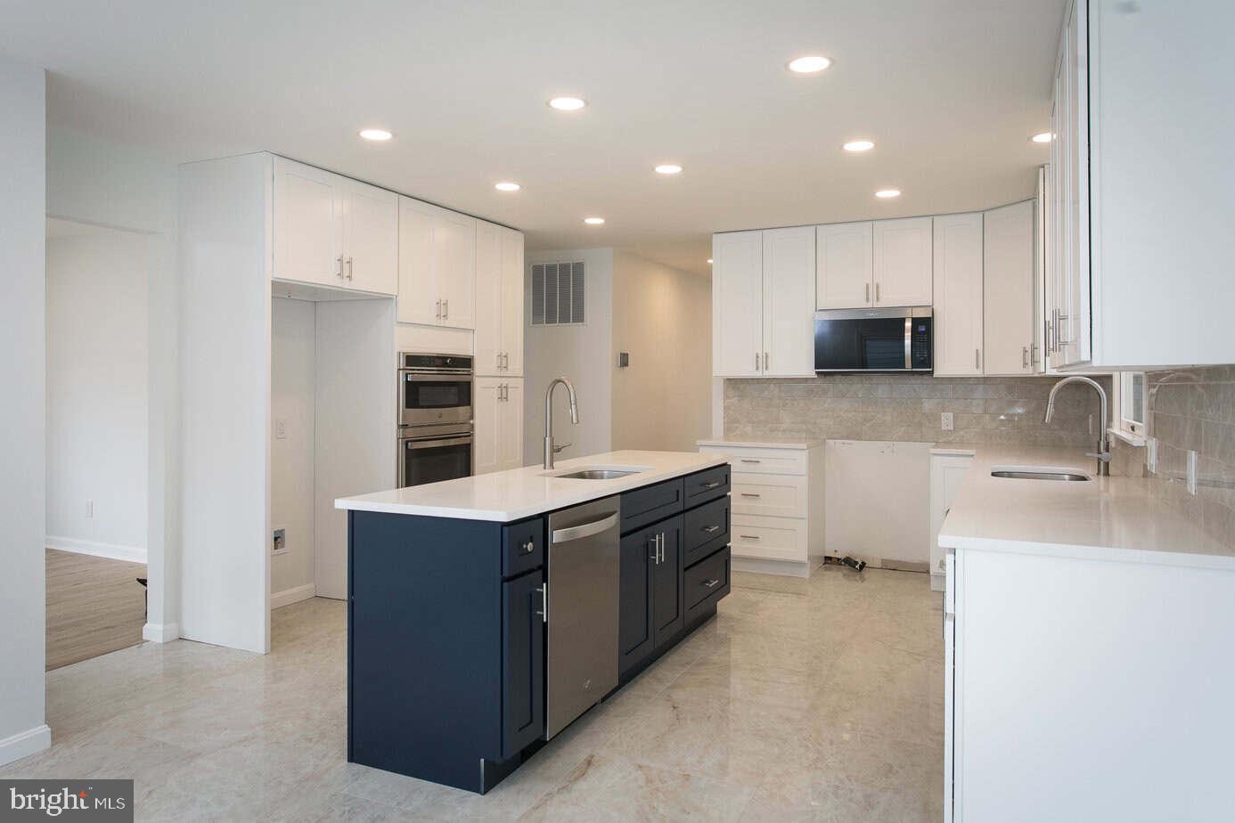 6301 Benhurst Road Baltimore, MD 21209 - Photo 9 of 20 Kitchen