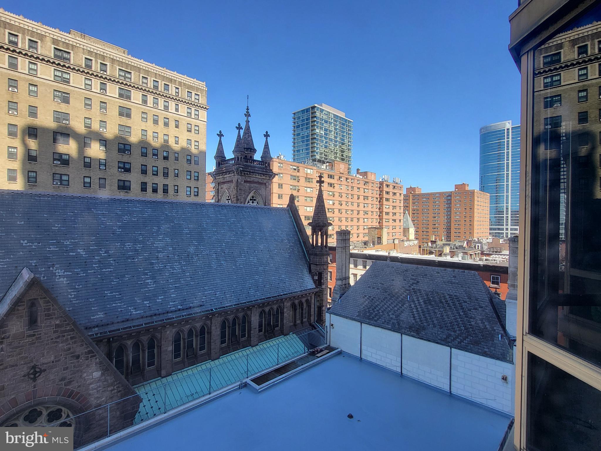 2020 Walnut Street, Unit 8K Philadelphia, PA 19103 - Photo 8 of 19 a view of a balcony with city view