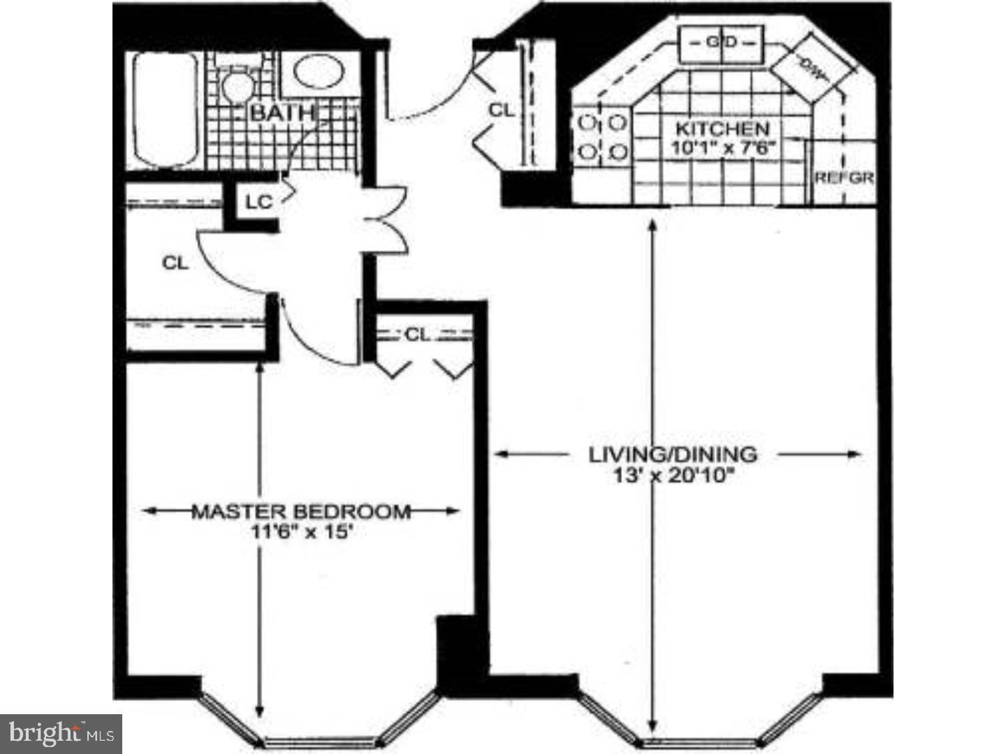 2020 Walnut Street, Unit 8K Philadelphia, PA 19103 - Photo 9 of 19 a picture of a bathroom with a shower