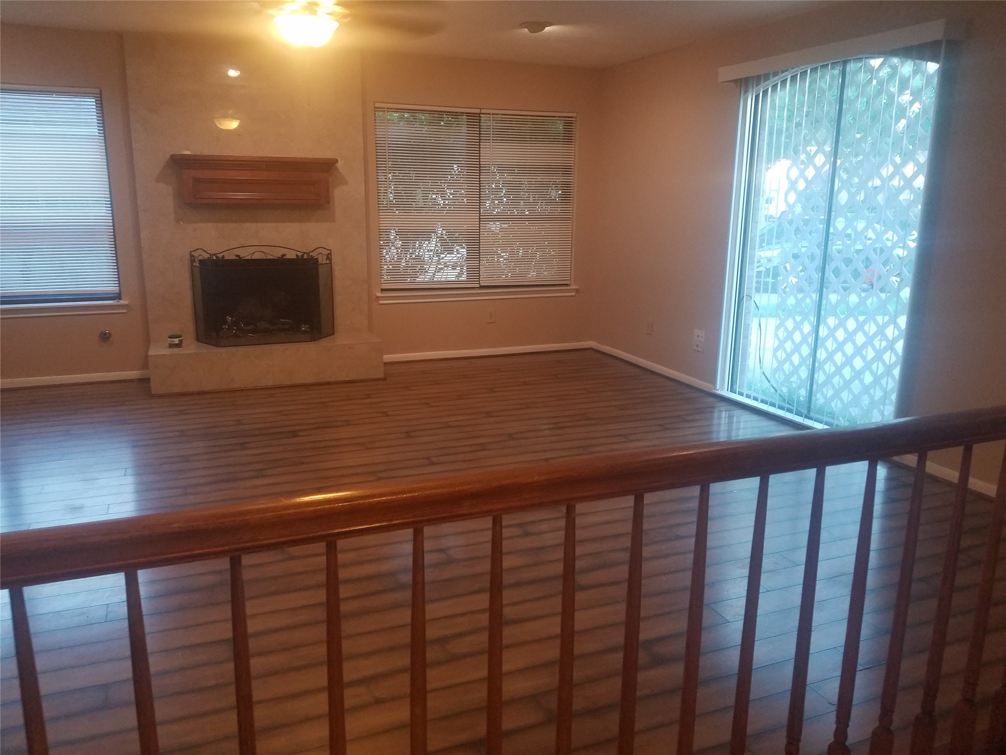 15526 Rio Plaza Drive Houston, TX 77083 - Photo 8 of 36