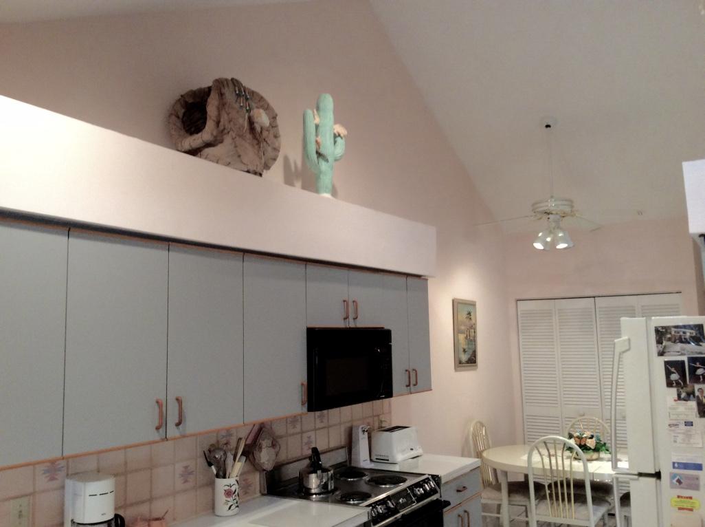 5204 Majorca Club Drive Boca Raton, FL 33486 - Photo 16 of 46 KITCHEN
