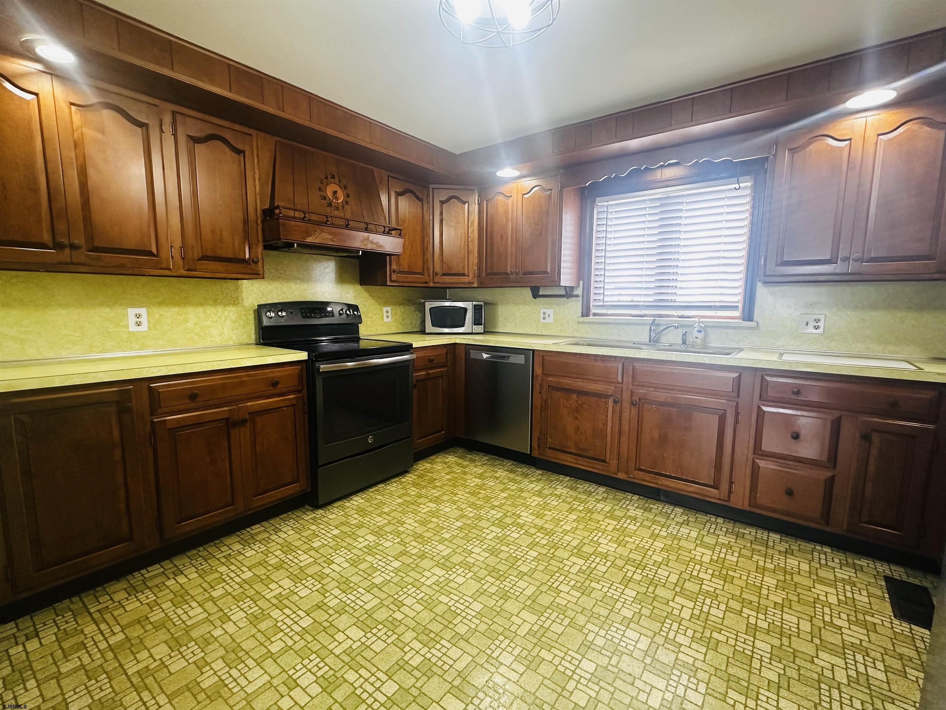3670 Oak Road Vineland, NJ 08360 - Photo 30 of 46