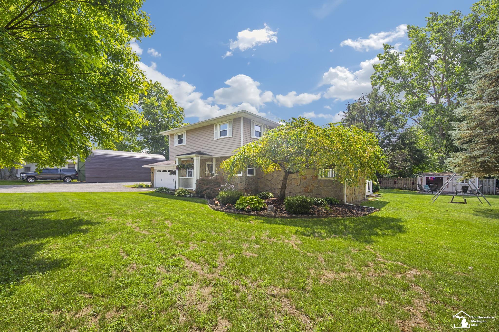 1655 Morocco Road Temperance, MI 48182 - Photo 5 of 56