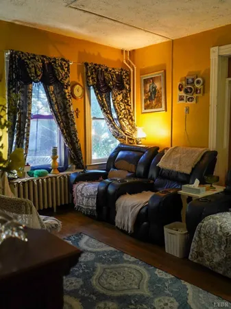 $240,000 | 216 3rd Street, Radford, VA 24141