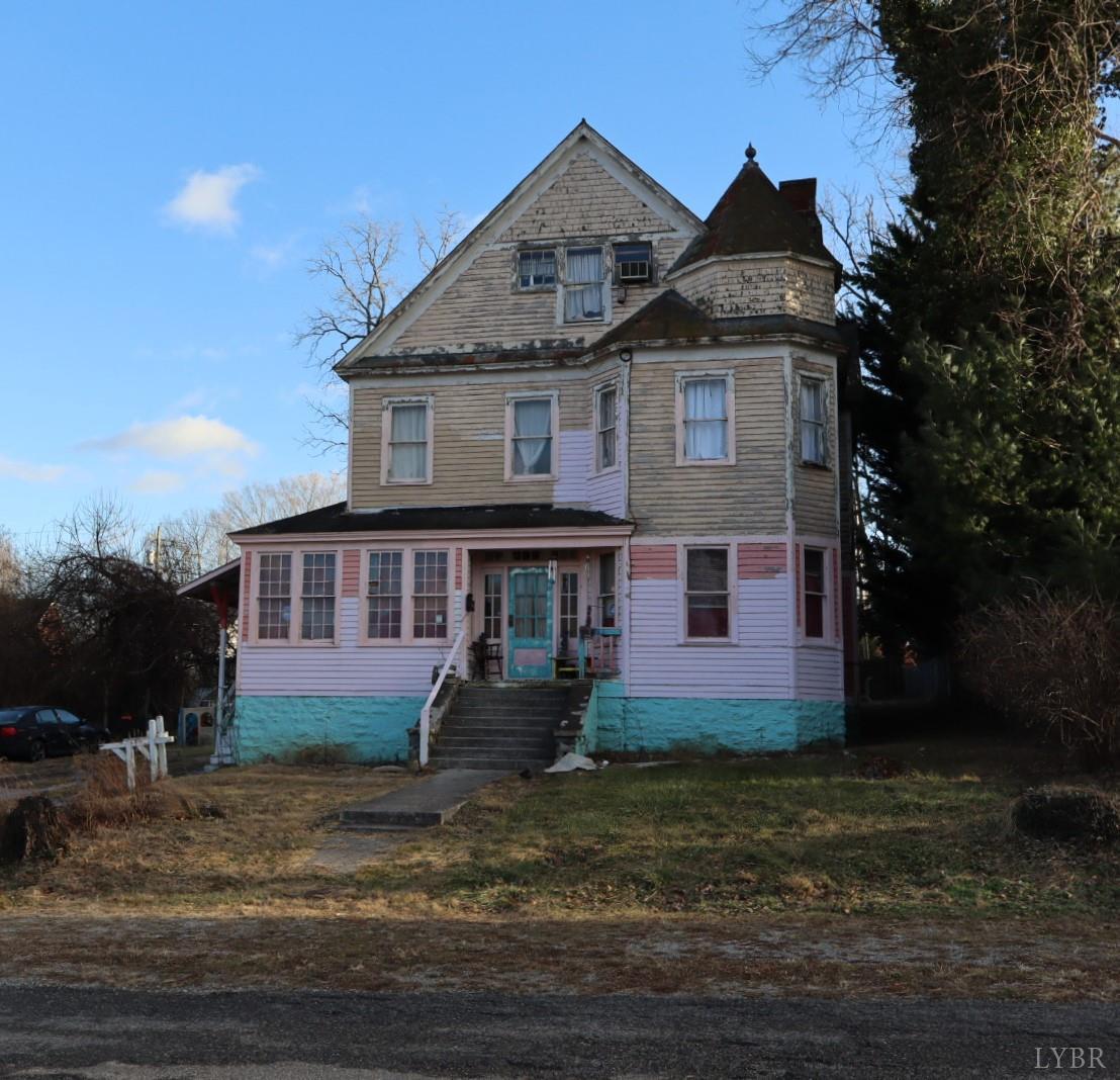216 3rd Street Radford, VA 24141 - Photo 6 of 14