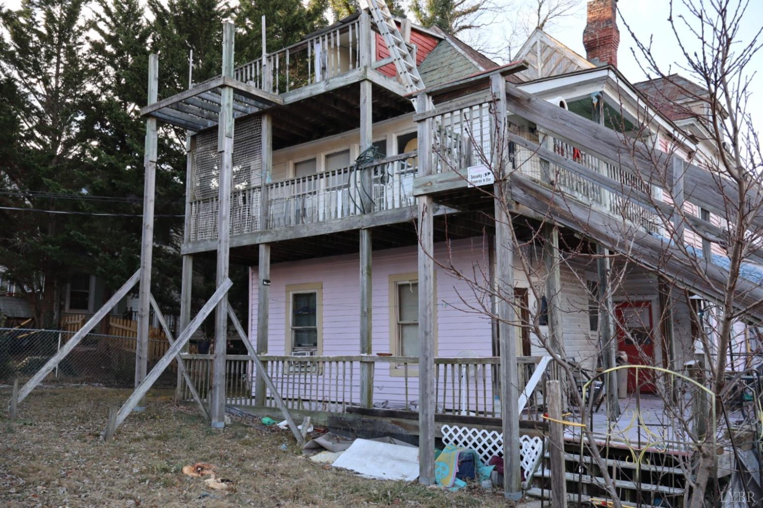 216 3rd Street Radford, VA 24141 - Photo 10 of 14