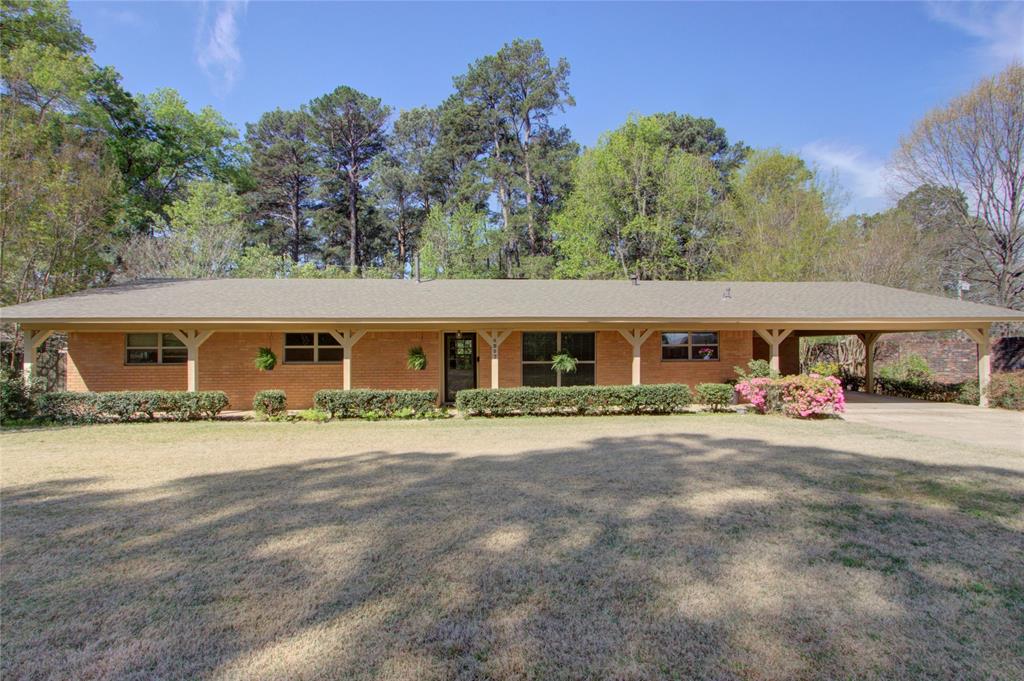 4207 Hazel Street Texarkana, TX 75503 - Photo 28 of 30 front view of a house with a big yard