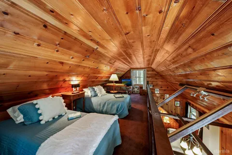 $449,000 | 961 Pomo Road, South Lake Tahoe, CA 96150