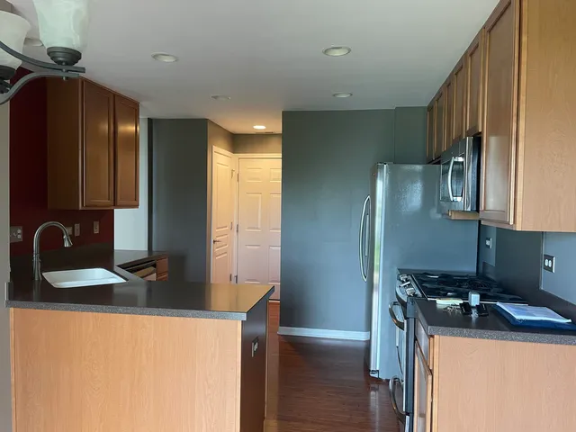 $2,250 | 615 Hawley Drive, Oswego, IL 60543