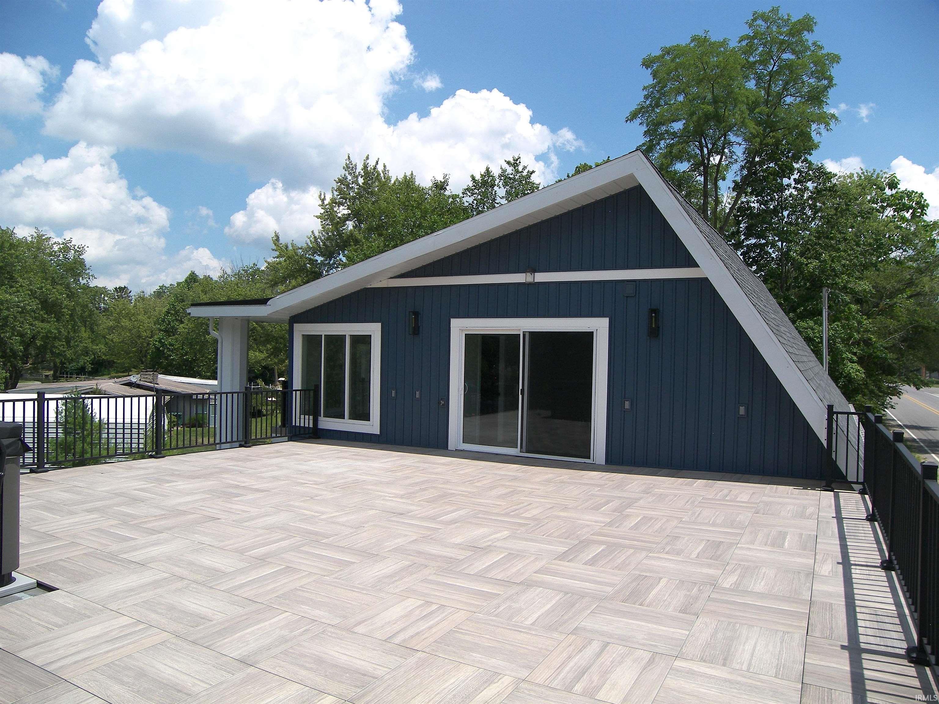 2906 East Armstrong Road Leesburg, IN 46538 - Photo 17 of 18
