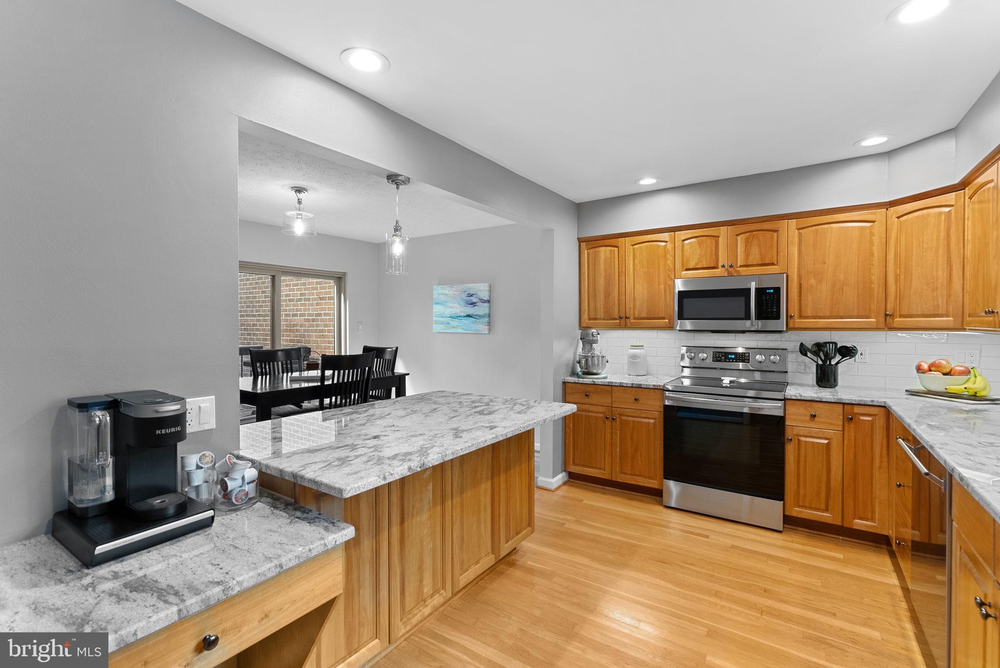 11777 Indian Ridge Road Reston, VA 20191 - Photo 17 of 60