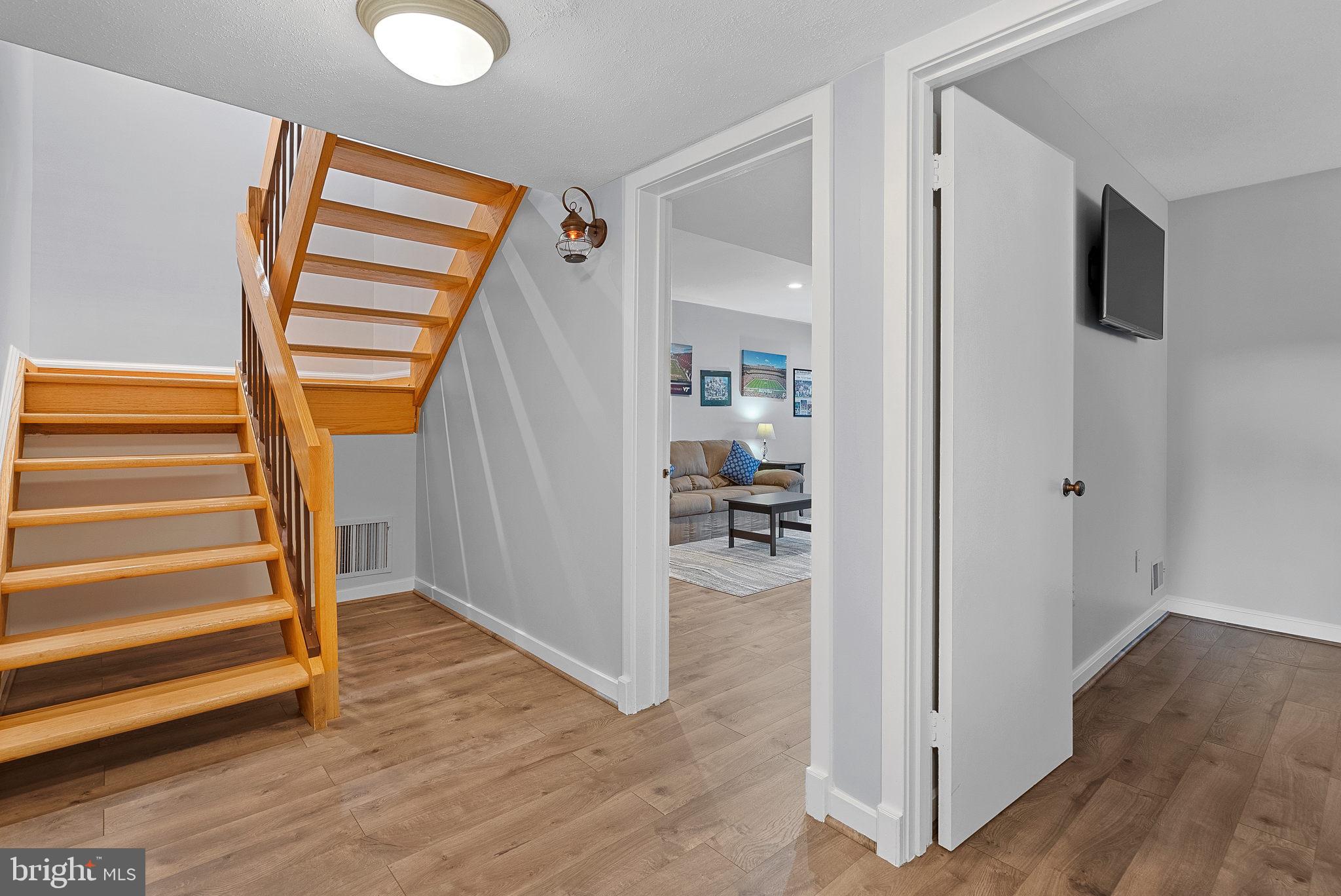 11777 Indian Ridge Road Reston, VA 20191 - Photo 45 of 60