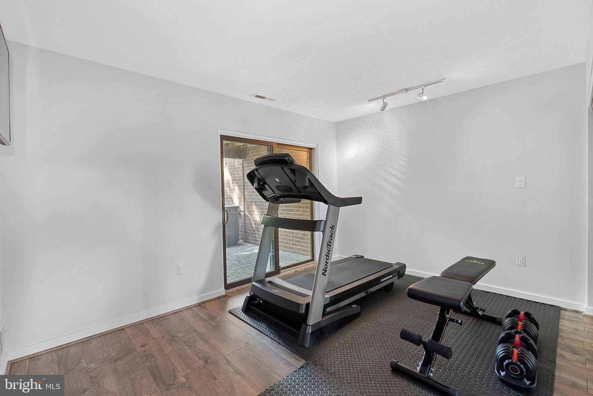 11777 Indian Ridge Road Reston, VA 20191 - Photo 50 of 60