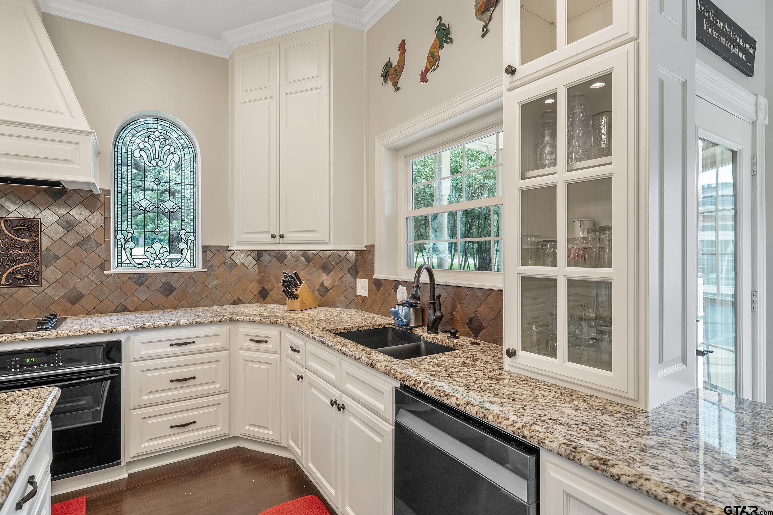 1881 Valley View Lane Tyler, TX 75703 - Photo 15 of 34