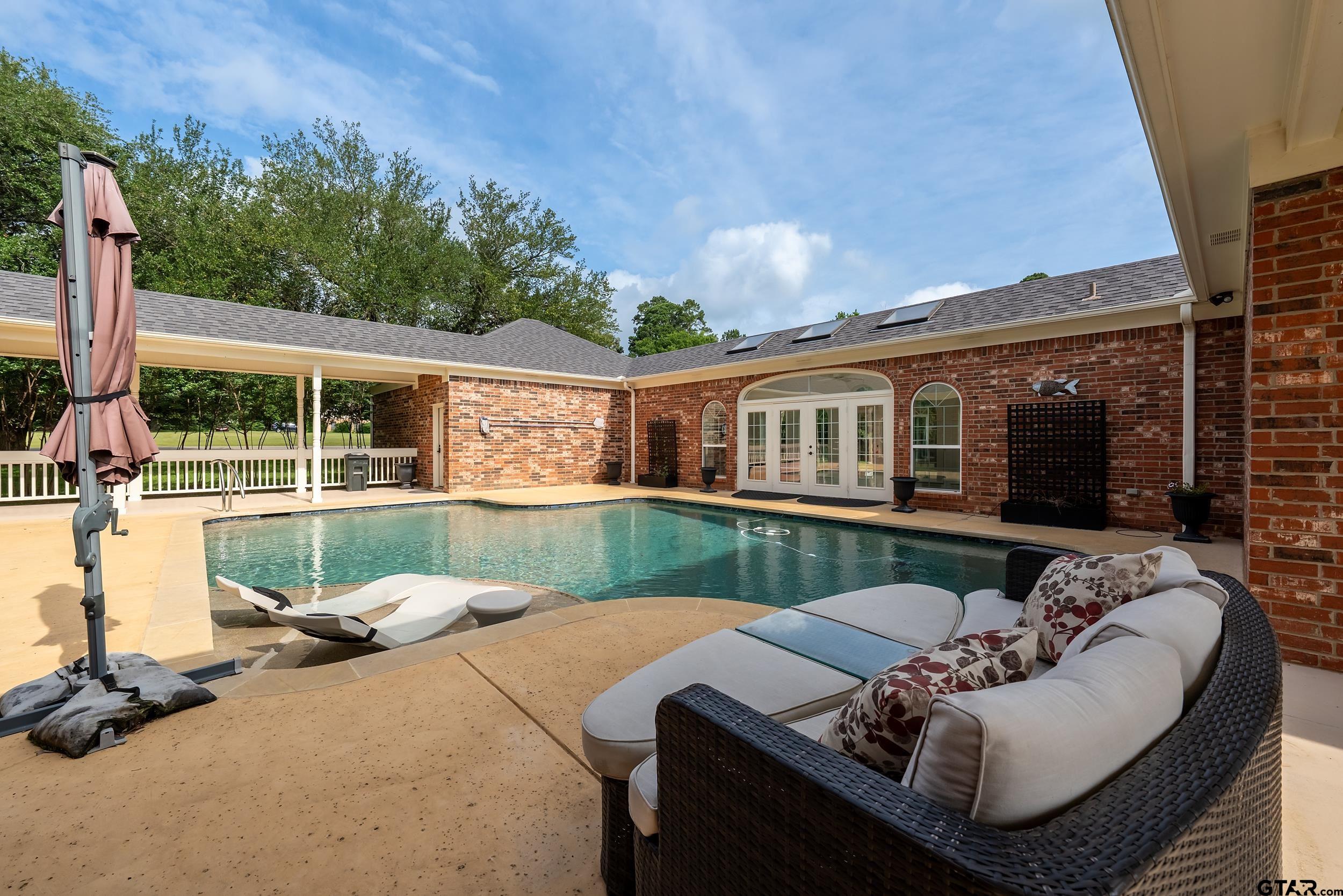 1881 Valley View Lane Tyler, TX 75703 - Photo 25 of 34