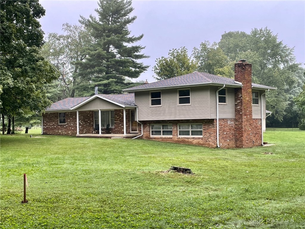 170 Oaksmere Road Springfield, OH 45503 - Photo 1 of 24