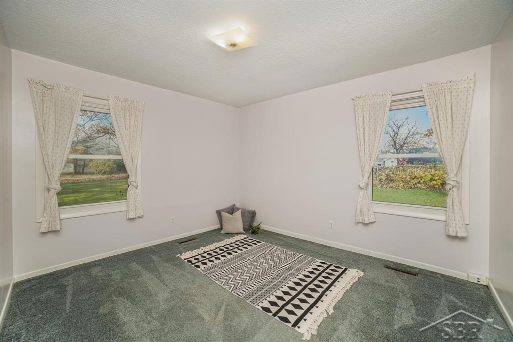 6506 Perrine Road Midland, MI 48642 - Photo 19 of 31 50126768-18.JPG