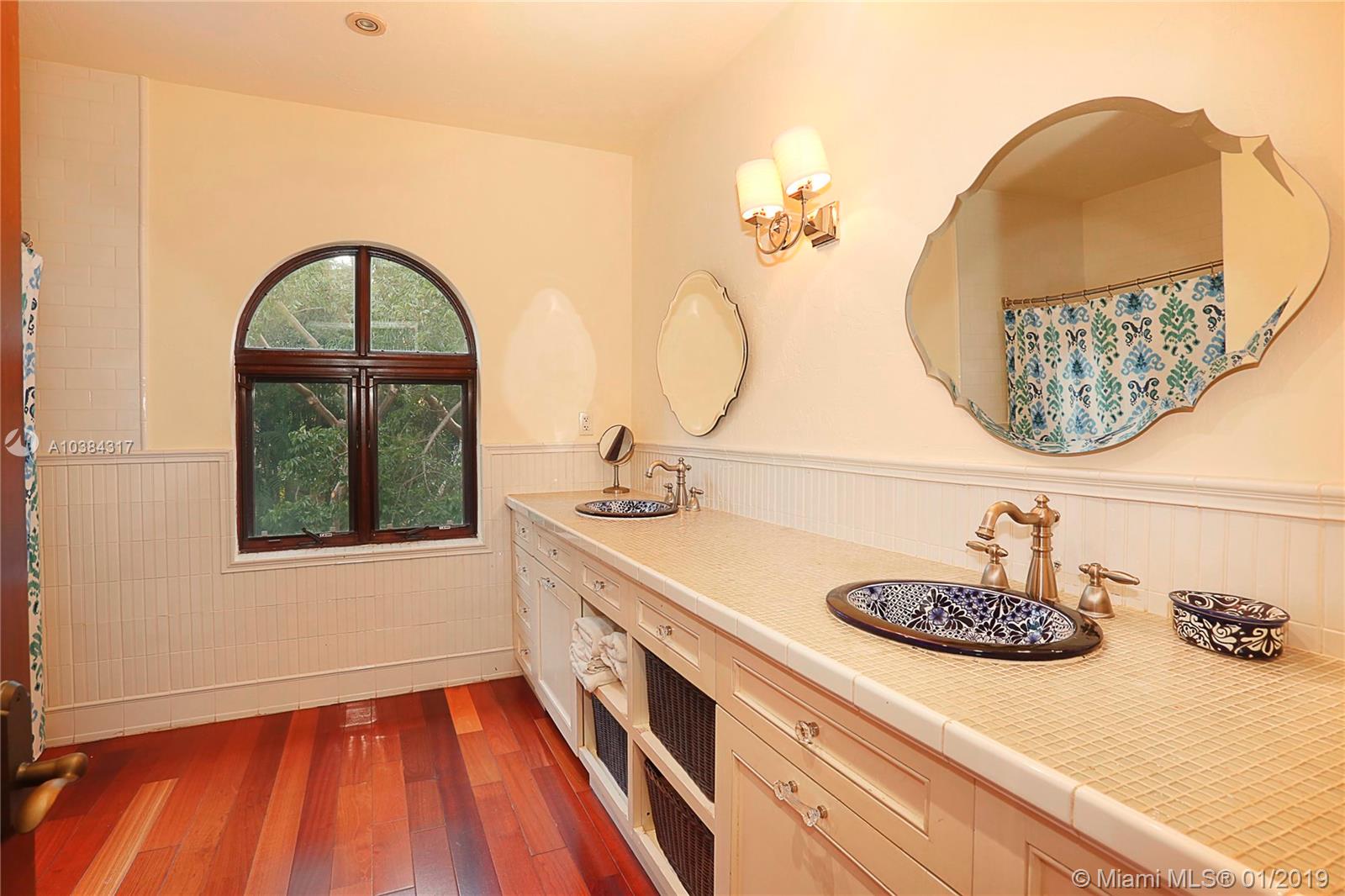5924 Alton Road Miami Beach, FL 33140 - Photo 16 of 21