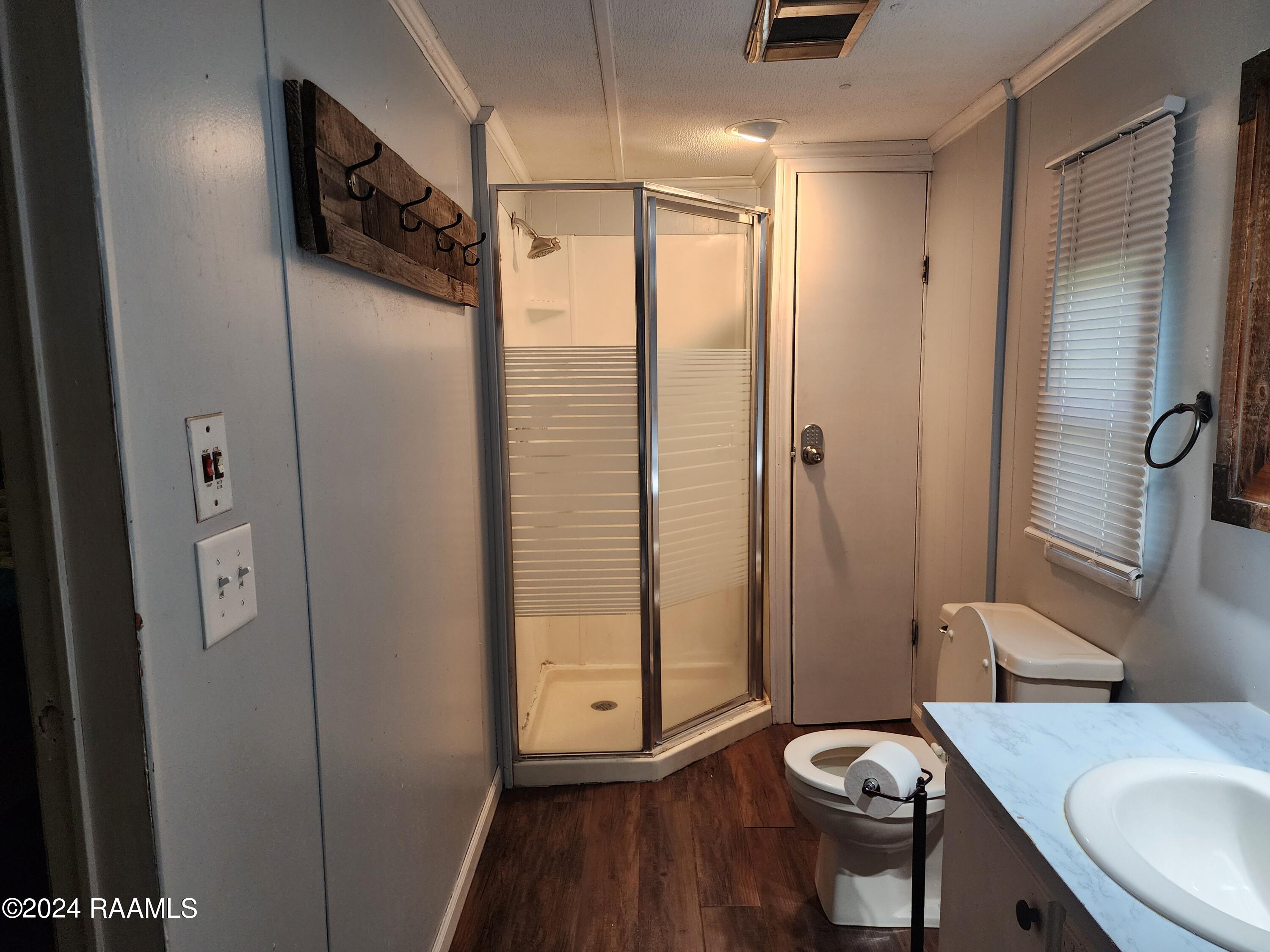 1034 Leger Road Breaux Bridge, LA 70517 - Photo 23 of 39 Linen closet