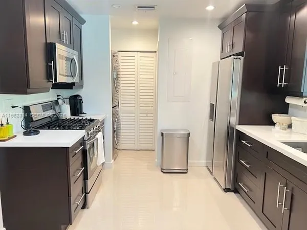 $5,000 | 7901 Northwest 171st Street, Hialeah, FL 33015