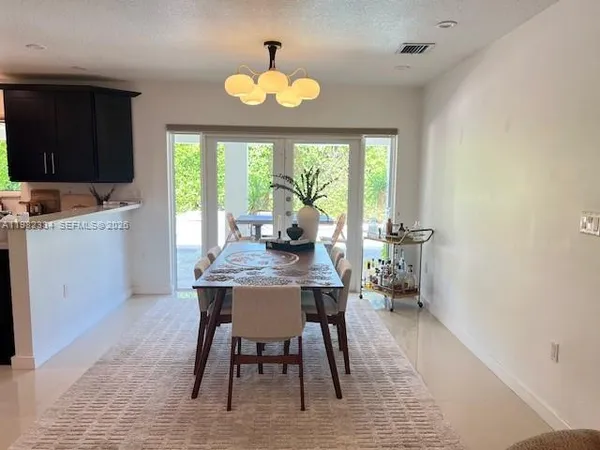 $5,000 | 7901 Northwest 171st Street, Hialeah, FL 33015