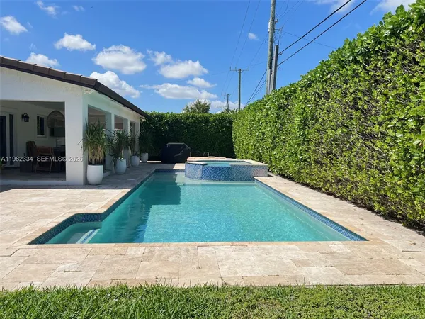 $5,000 | 7901 Northwest 171st Street, Hialeah, FL 33015