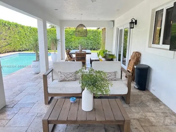 $5,000 | 7901 Northwest 171st Street, Hialeah, FL 33015