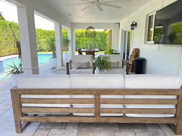 $5,000 | 7901 Northwest 171st Street, Hialeah, FL 33015