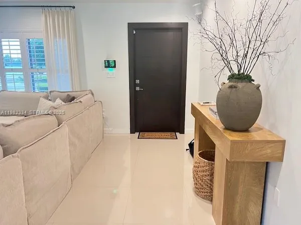 $5,000 | 7901 Northwest 171st Street, Hialeah, FL 33015