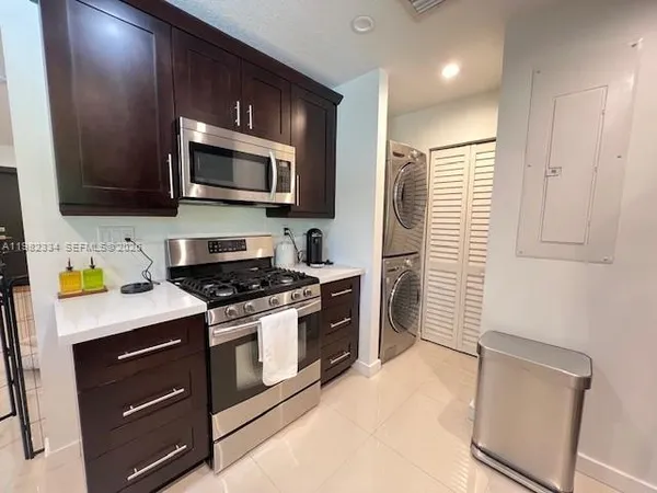 $5,000 | 7901 Northwest 171st Street, Hialeah, FL 33015