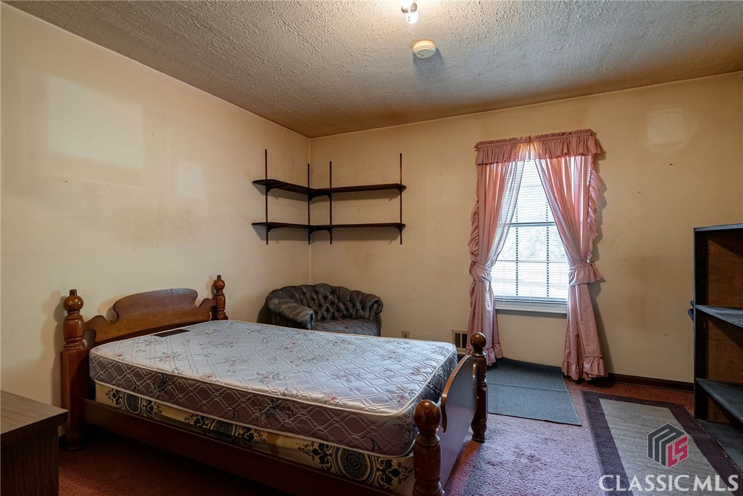 8270 Pendergrass Road Hoschton, GA 30548 - Photo 16 of 44 Gallery Image 16