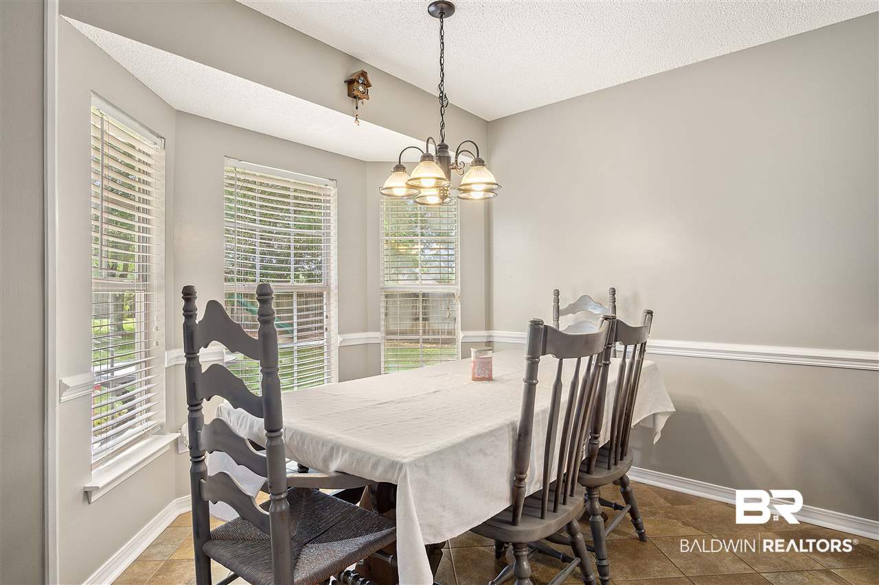 2985 Barlett Drive Mobile, AL 36608 - Photo 6 of 27