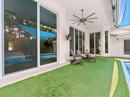 $2,995,000 | 1002 Lake Shore Drive, Delray Beach, FL 33444
