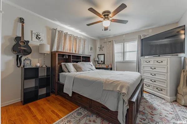 $179,000 | 11 Tulip Drive, Lincoln, IL 62656