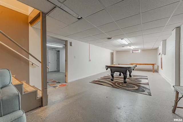 $179,000 | 11 Tulip Drive, Lincoln, IL 62656