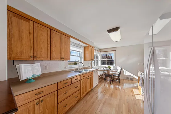 $374,900 | 28674 810th Avenue, Hollandale, MN 56045