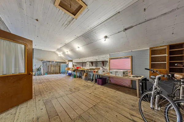 $374,900 | 28674 810th Avenue, Hollandale, MN 56045